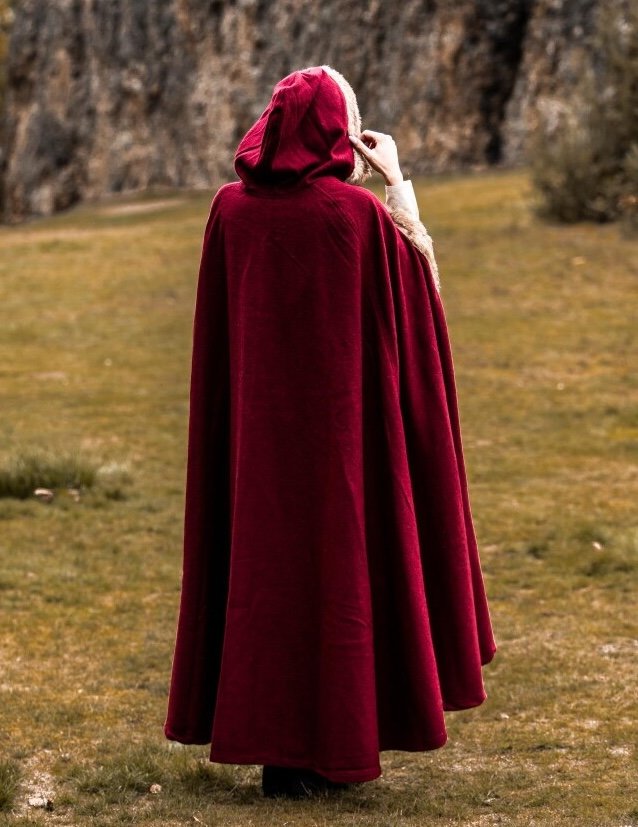 Red Renaissance Hooded Cape | Faux Fur Trim