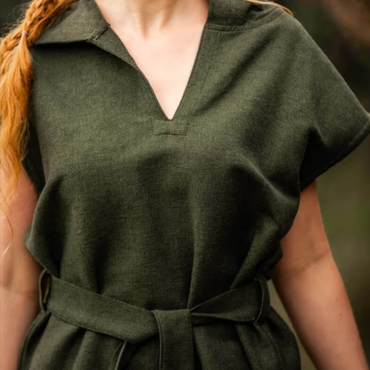 Green Hooded Renaissance Tunic | Tapered Hemline | Belt Included