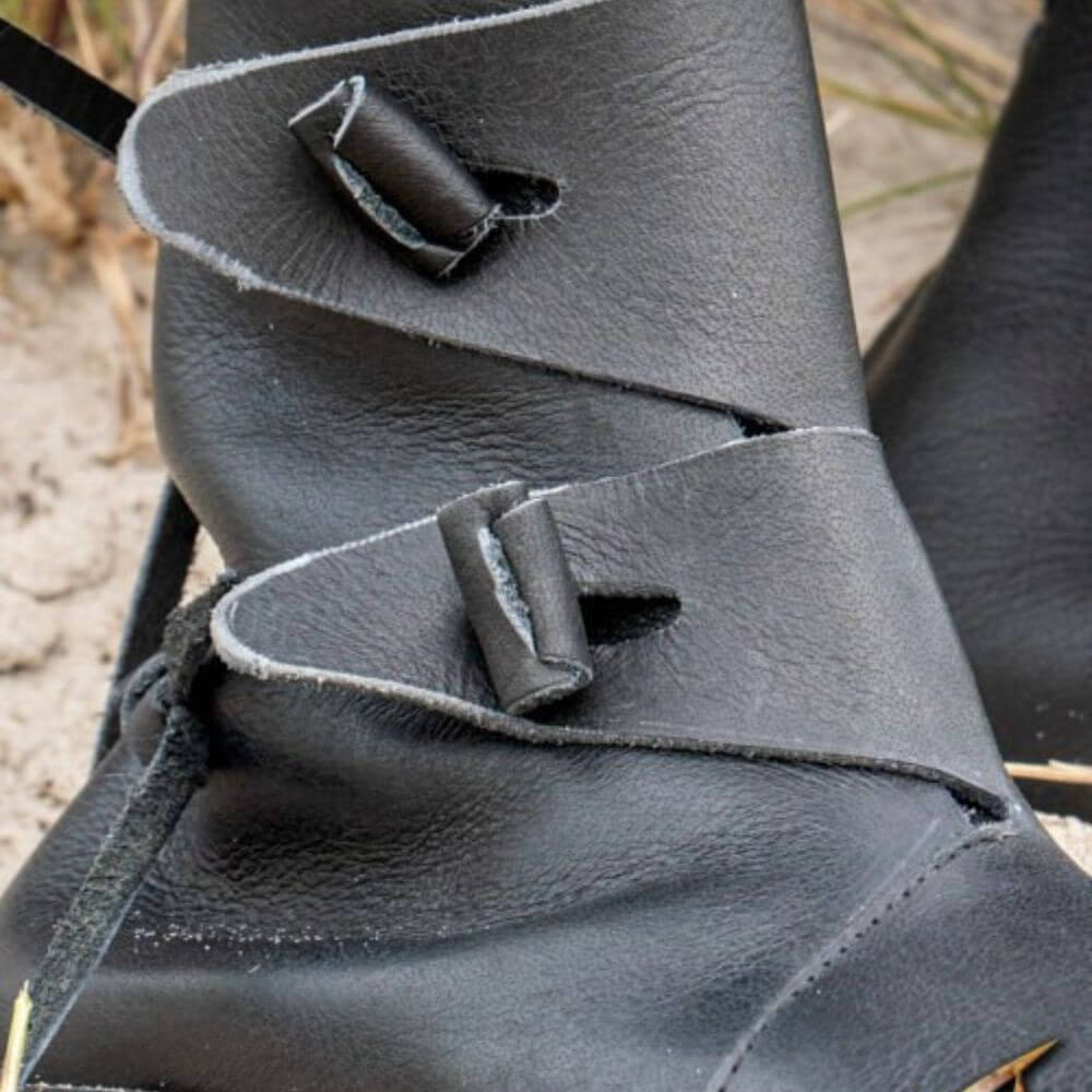 Jorik Leather Renaissance Ankle Boots – Black Medieval-Style Footwear with Toggle Closure