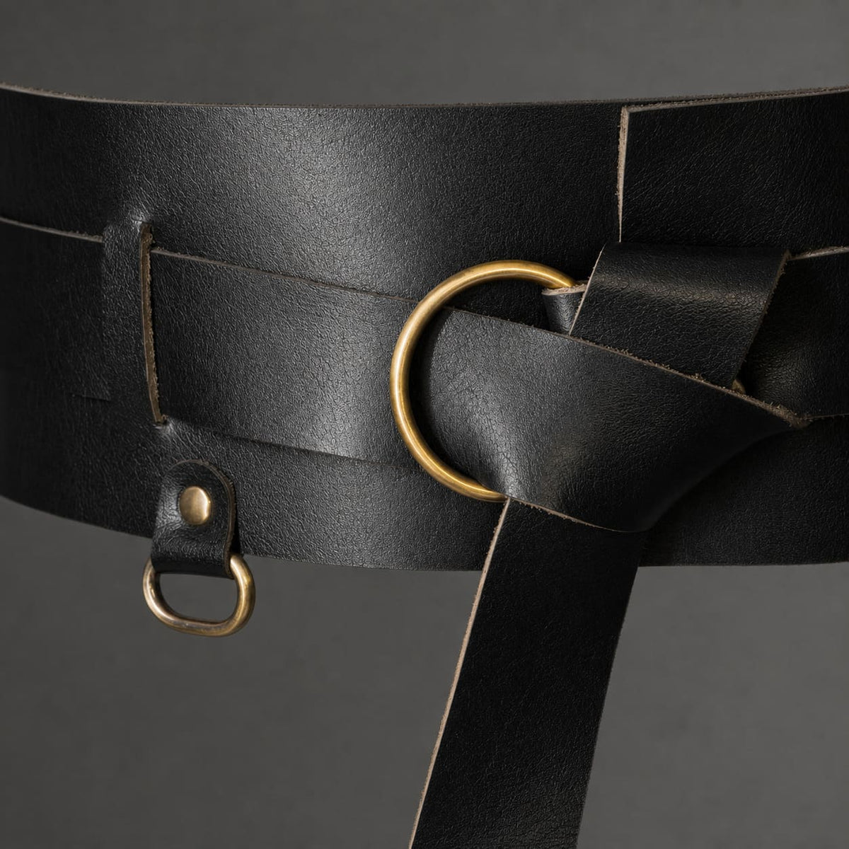 Black Renaissance Weapons Belt | Detachable 2-in-1 Leather Design